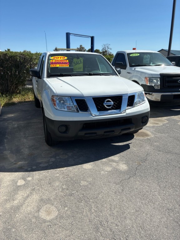 2019 Nissan Frontier Image 16