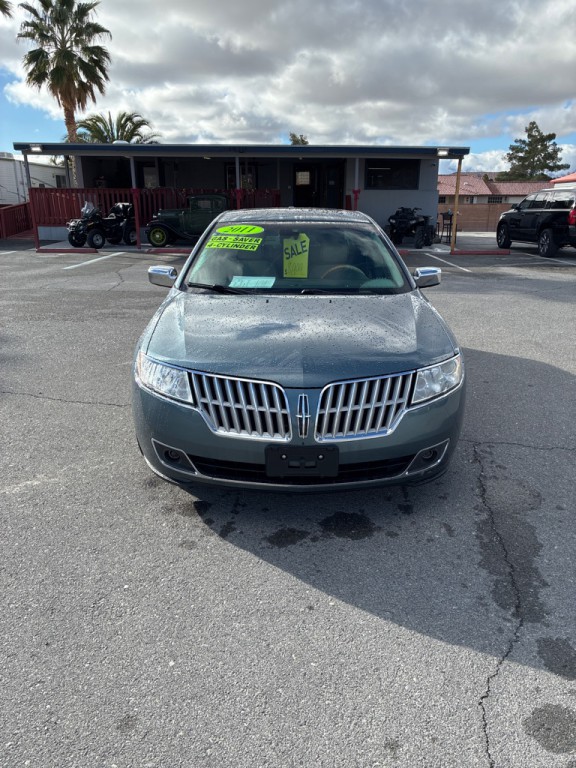 2011 Lincoln MKZ Image 3