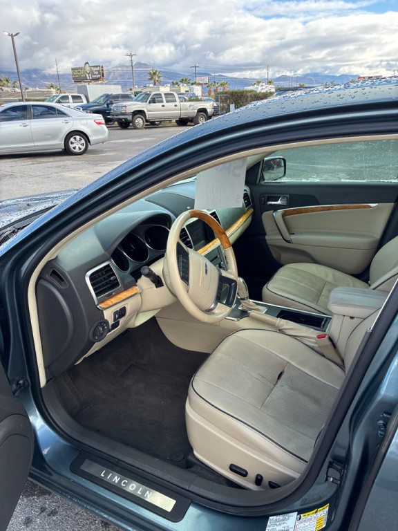 2011 Lincoln MKZ Image 7