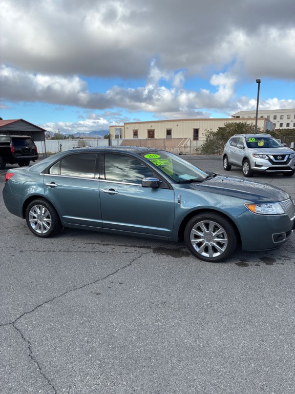 2011 Lincoln MKZ Image 11