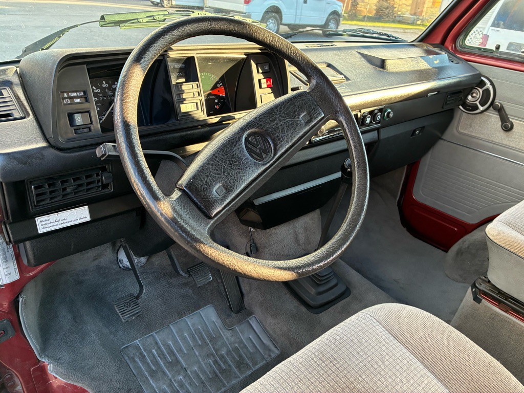 1989 Volkswagen Vanagon Image 13