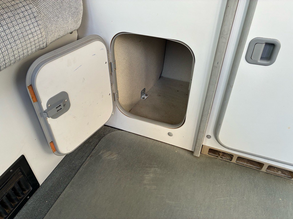 1989 Volkswagen Vanagon Image 21