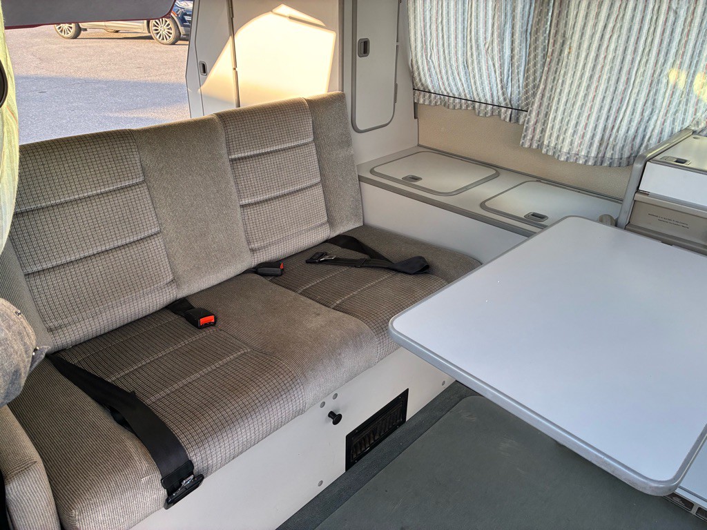 1989 Volkswagen Vanagon Image 27