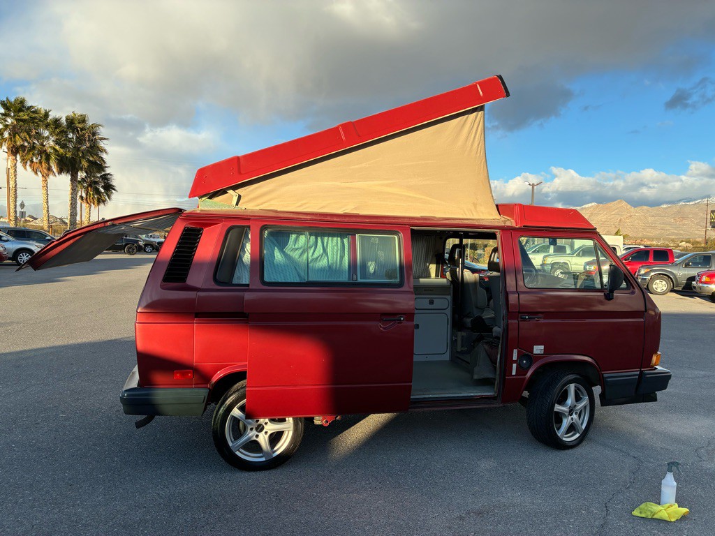 1989 Volkswagen Vanagon Image 29