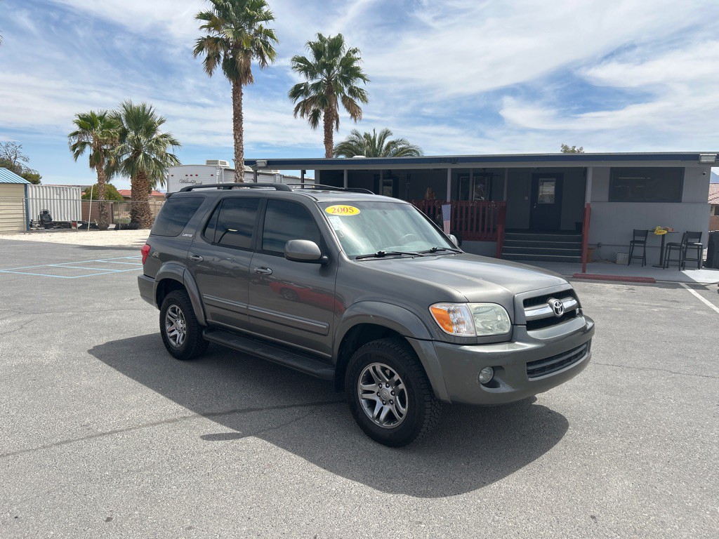 2005 Toyota Sequoia Image 1
