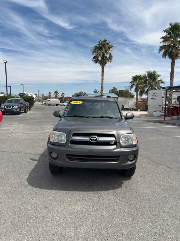2005 Toyota Sequoia Image 8