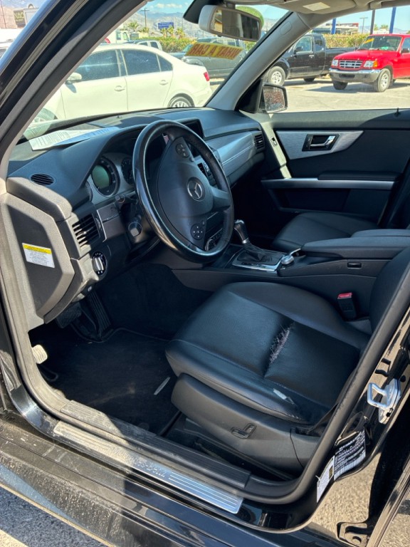 2010 Mercedes-Benz GLK-Class Image 14