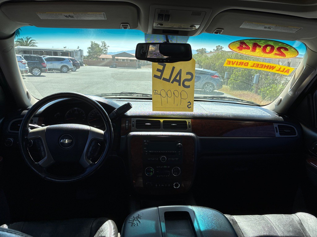 2014 Chevrolet Suburban Image 27