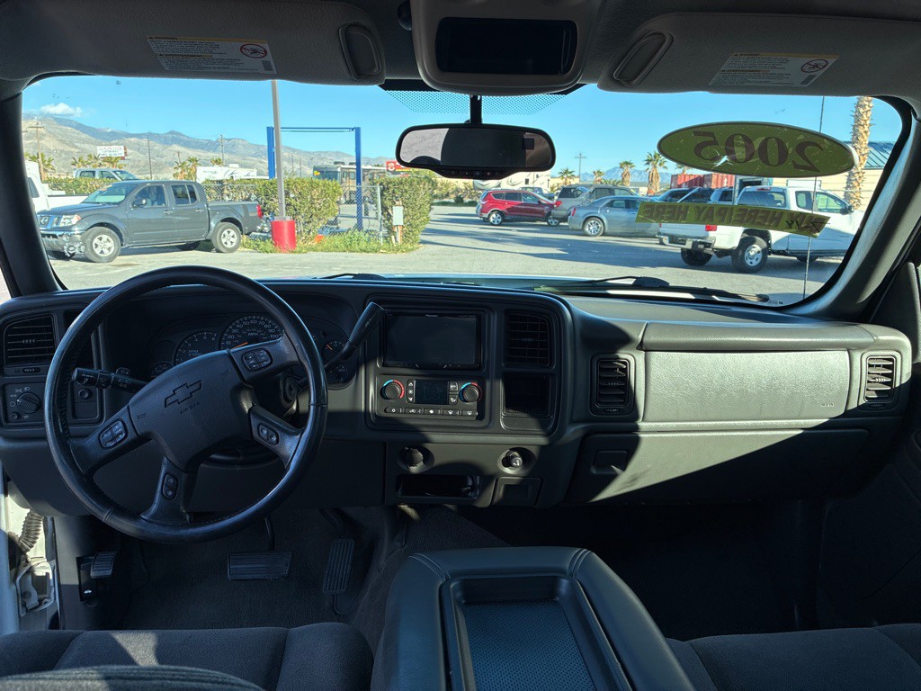 2005 Chevrolet Silverado 1500 Image 8