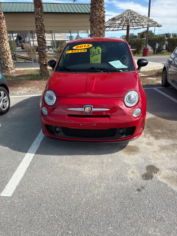 2013 FIAT 500 Image 1