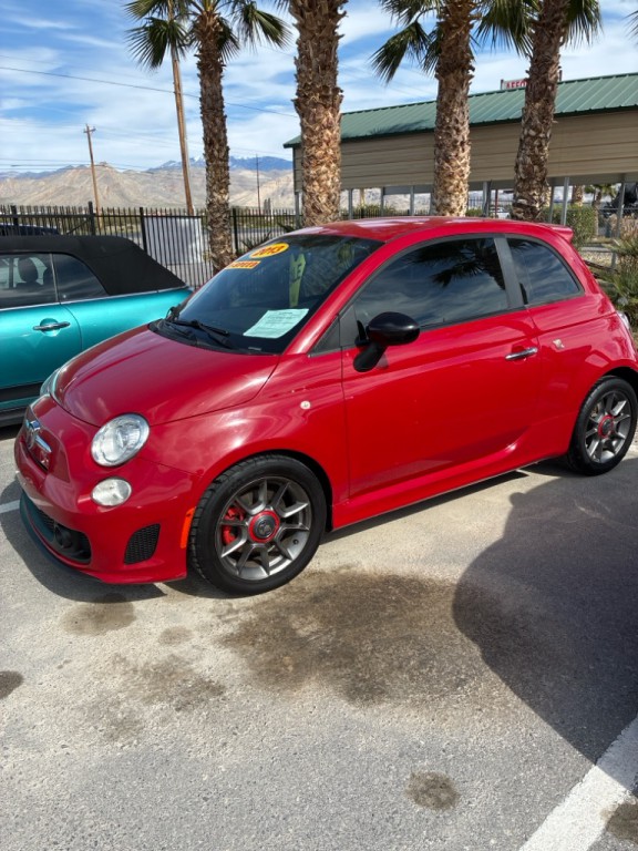 2013 FIAT 500 Image 12