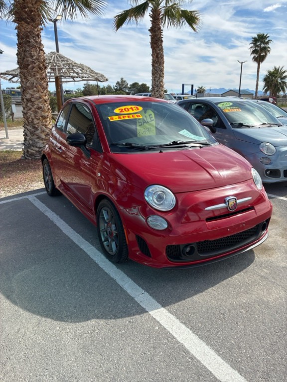 2013 FIAT 500 Image 13