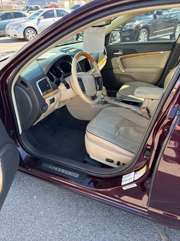 2011 Lincoln MKZ Image 7