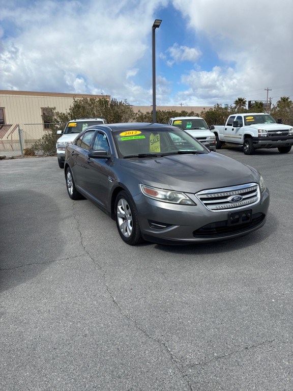 2012 Ford Taurus Image 2