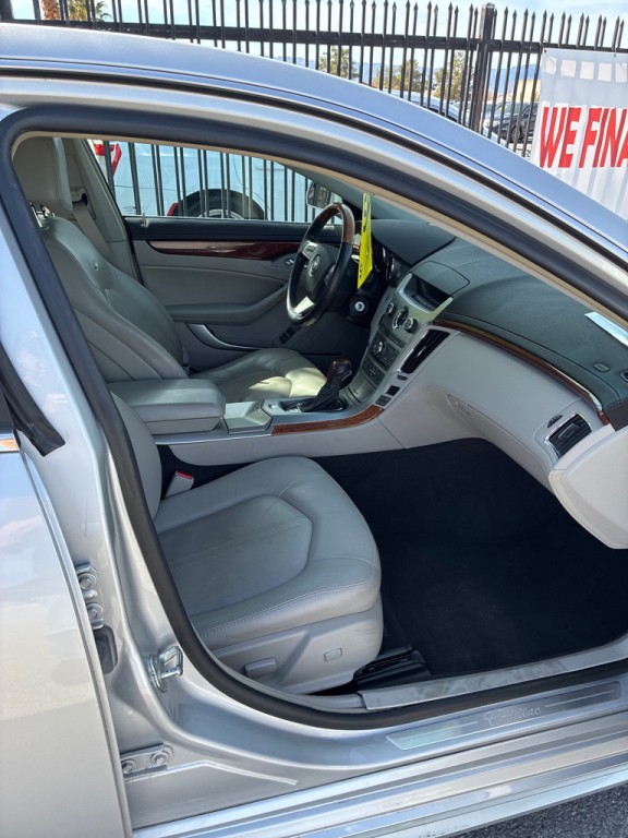 2011 Cadillac CTS Image 6