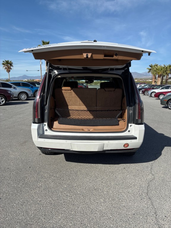 2016 Cadillac Escalade Image 5