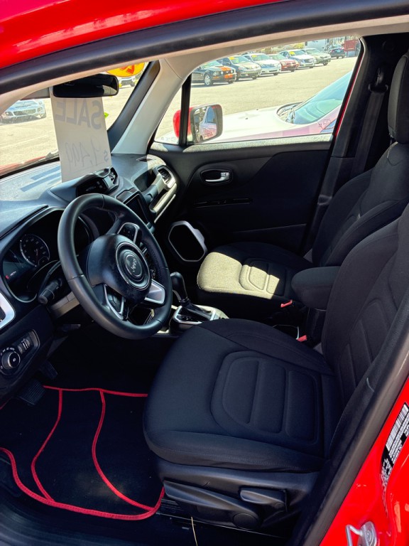 2018 Jeep Renegade Image 32