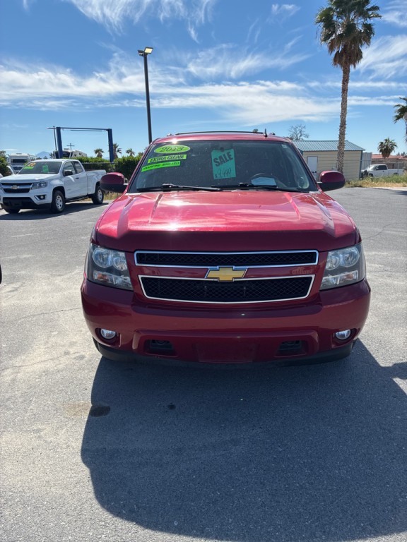 2013 Chevrolet Suburban Image 3