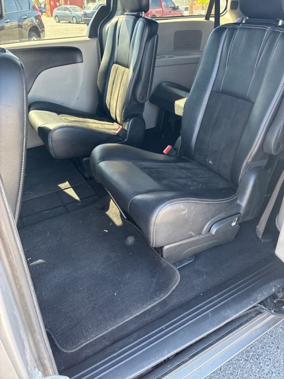 2018 Dodge Grand Caravan Image 9
