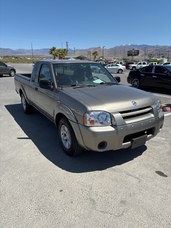 2004 Nissan Frontier Image 2