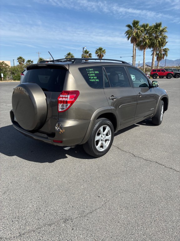 2012 Toyota Rav4 Image 5