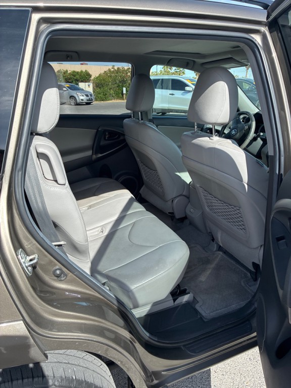 2012 Toyota Rav4 Image 11
