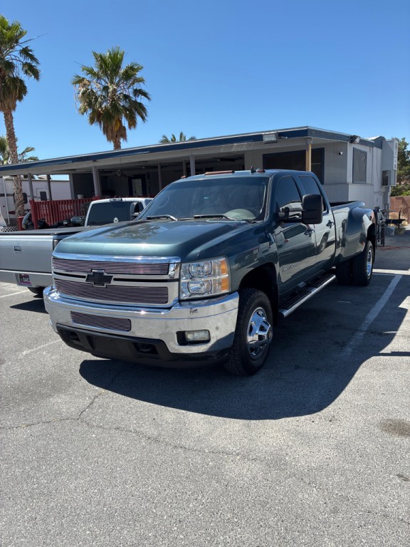 2011 Chevrolet Silverado 1500 Image 3