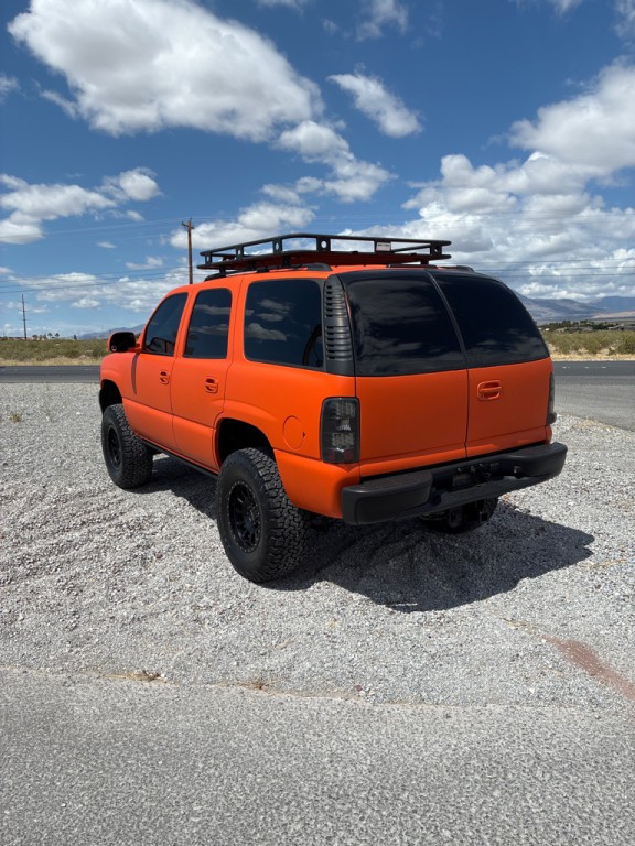 2001 Chevrolet Tahoe Image 4