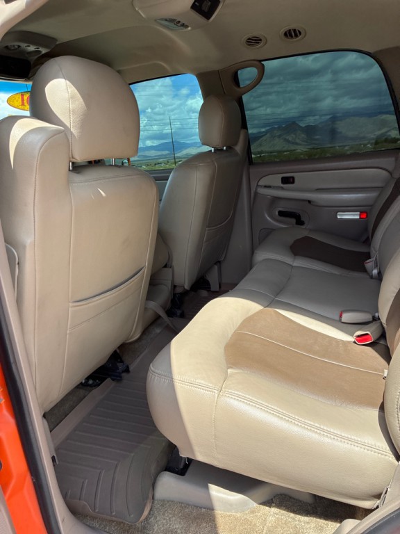 2001 Chevrolet Tahoe Image 10