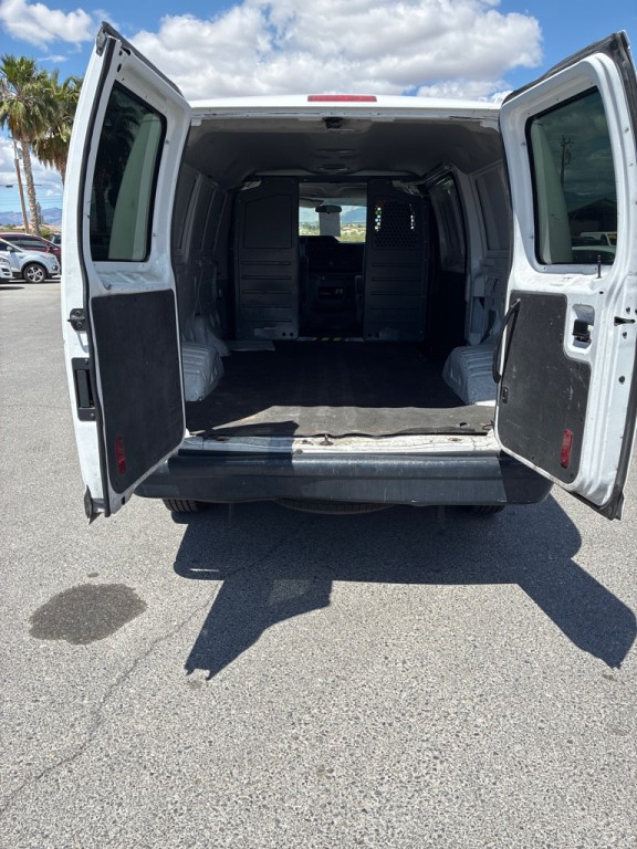 2012 Ford Econoline Image 6