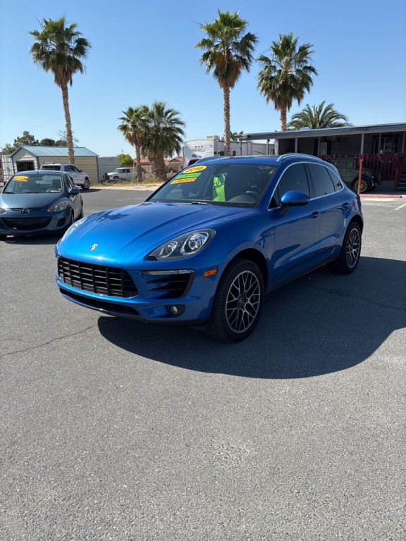 2016 Porsche Macan