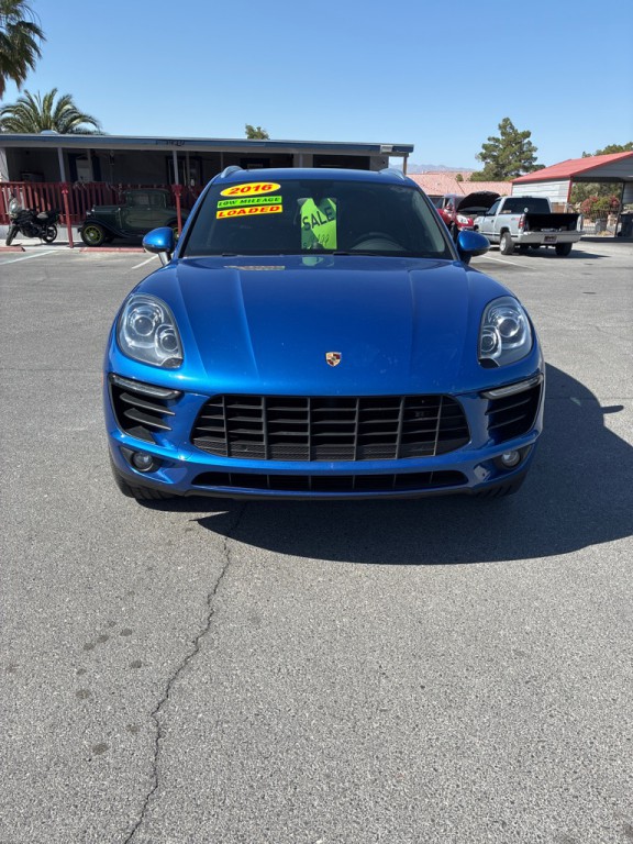 2016 Porsche Macan Image 3