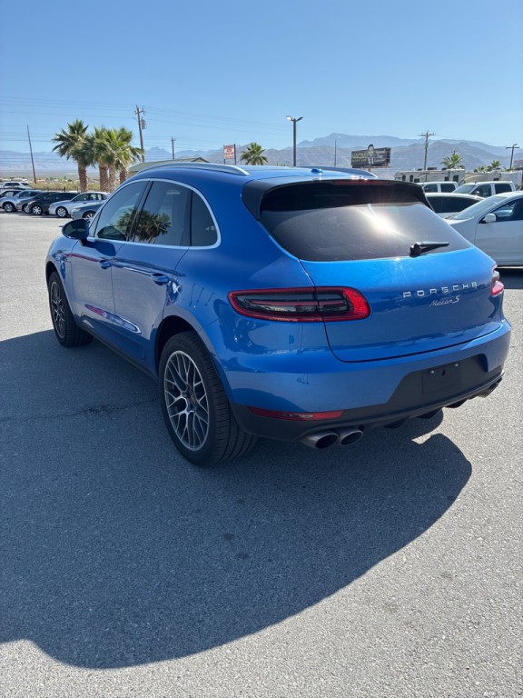2016 Porsche Macan Image 6