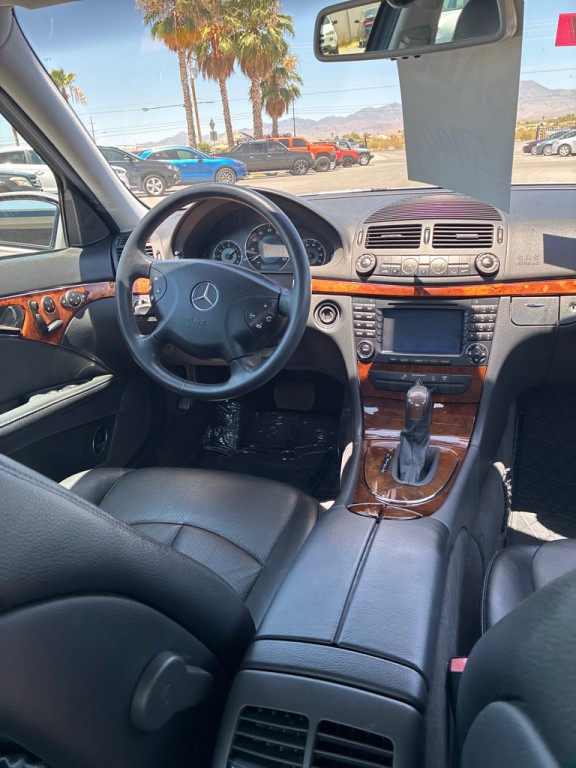2004 Mercedes-Benz E-Class Image 6