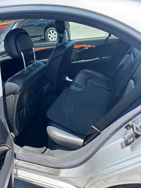2004 Mercedes-Benz E-Class Image 8