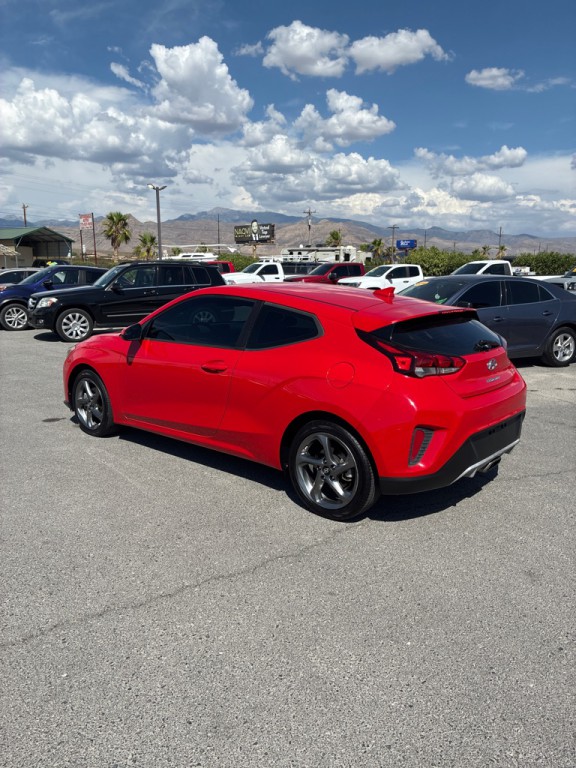 2019 Hyundai Veloster Image 13