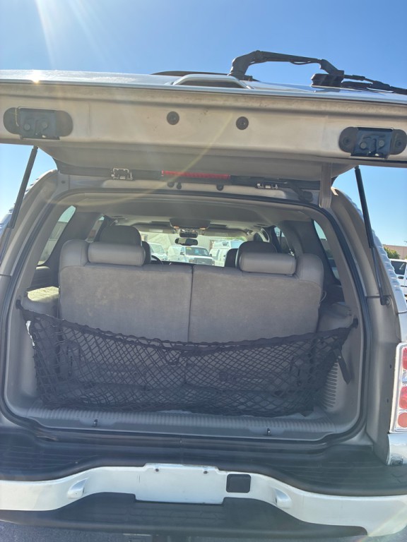 2004 GMC Yukon Image 5
