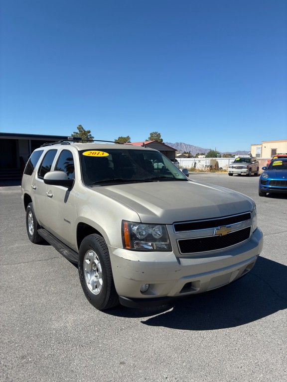 2013 Chevrolet Tahoe Image 2