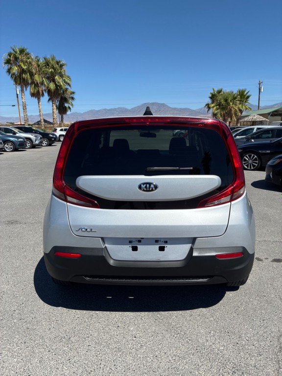 2020 Kia Soul Image 4