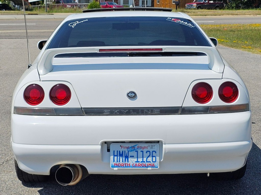 1994 Nissan Skyline Image 42