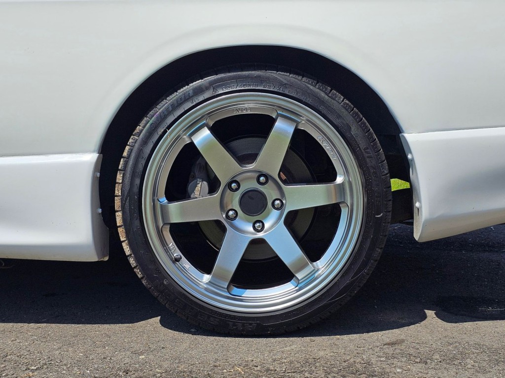 1994 Nissan Skyline Image 48