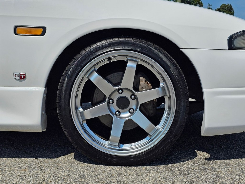 1994 Nissan Skyline Image 50