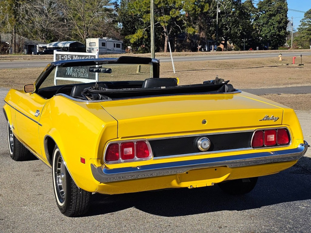 1973 Ford Mustang Image 10