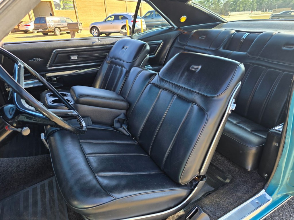 1968 Buick Riviera Image 21