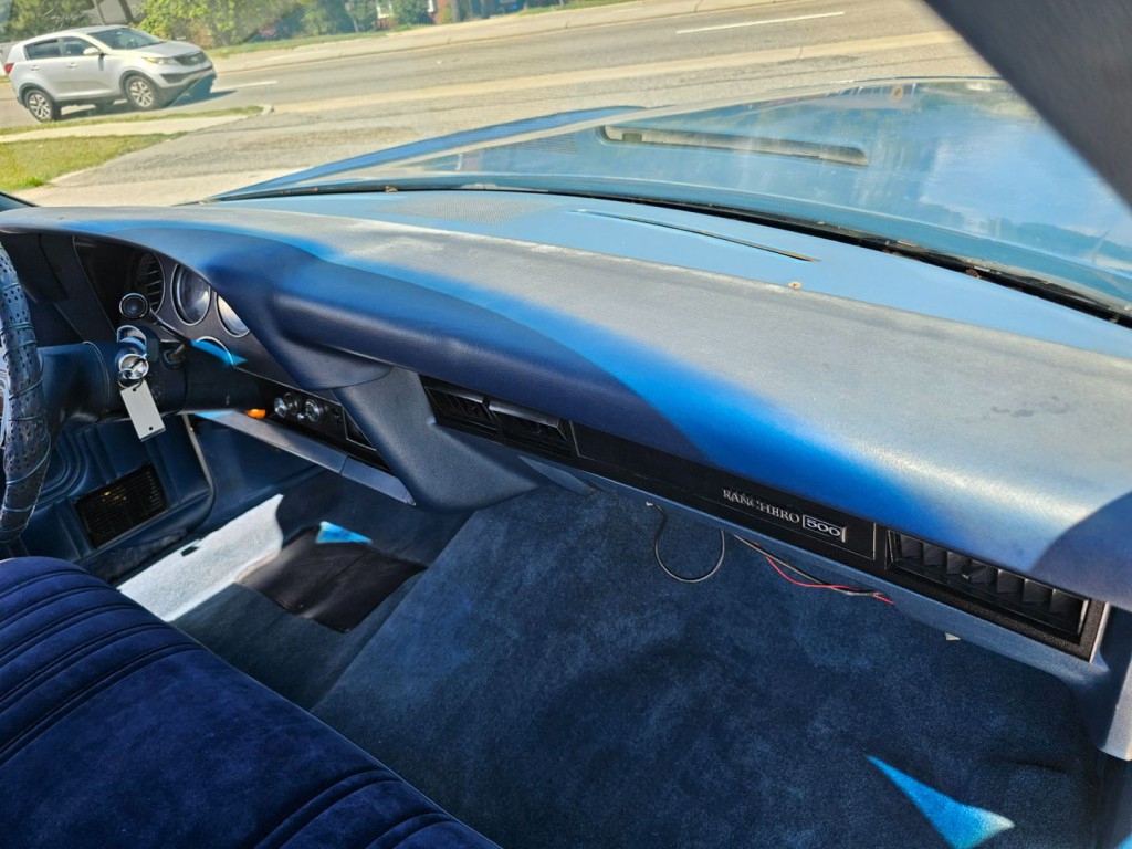 1977 Ford Ranchero Image 29