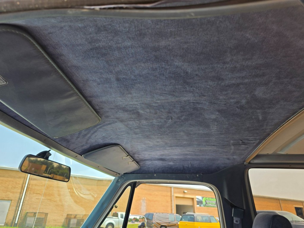 1989 Dodge Charger Image 33