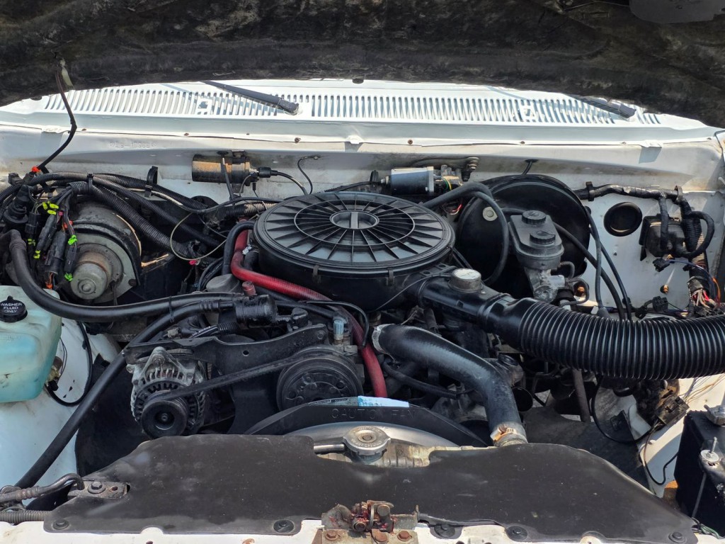 1989 Dodge Charger Image 40