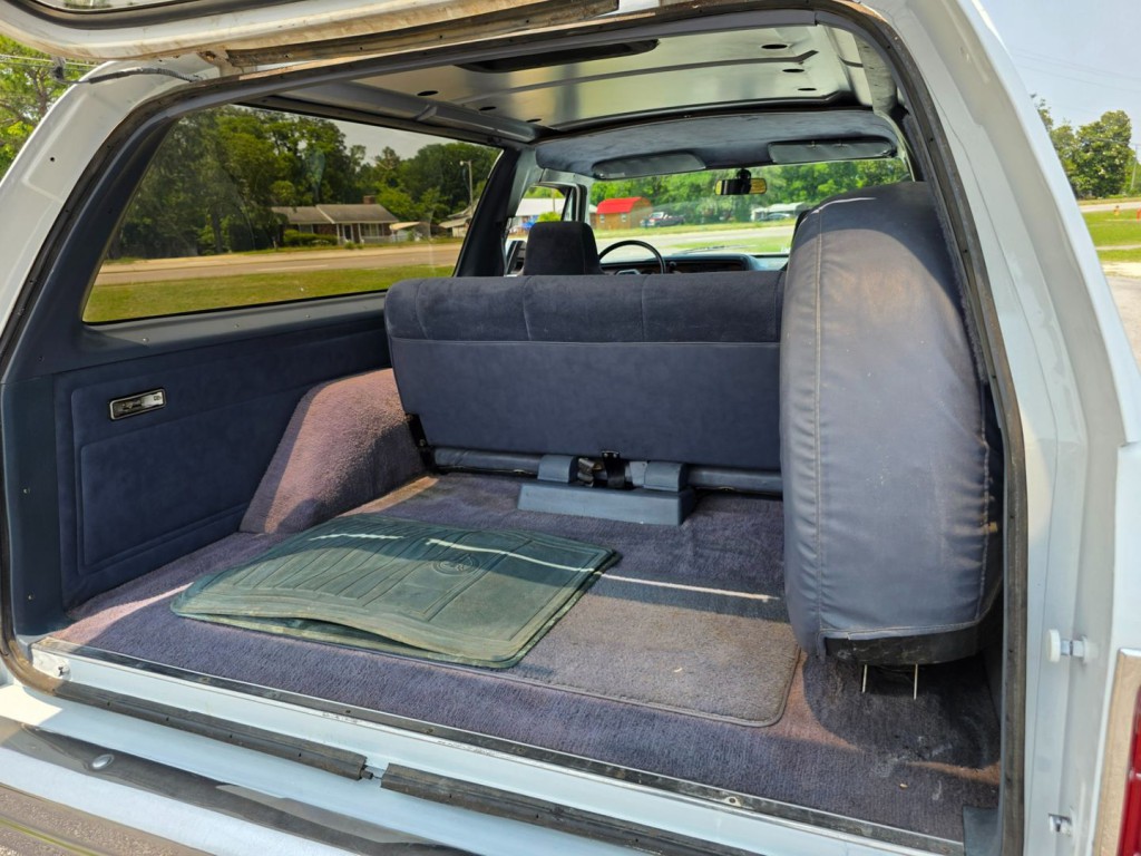 1989 Dodge Charger Image 44