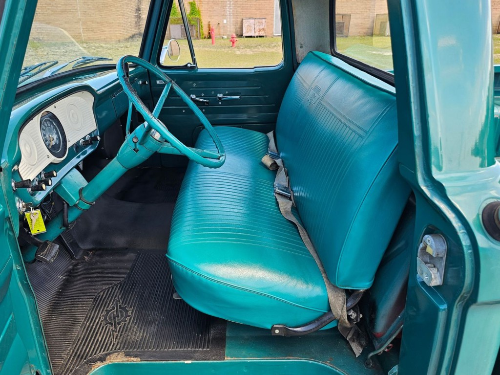 1964 Ford F-100 Image 15