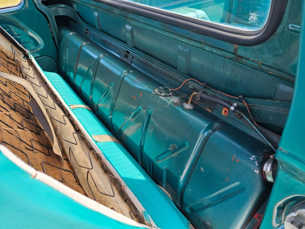 1964 Ford F-100 Image 24